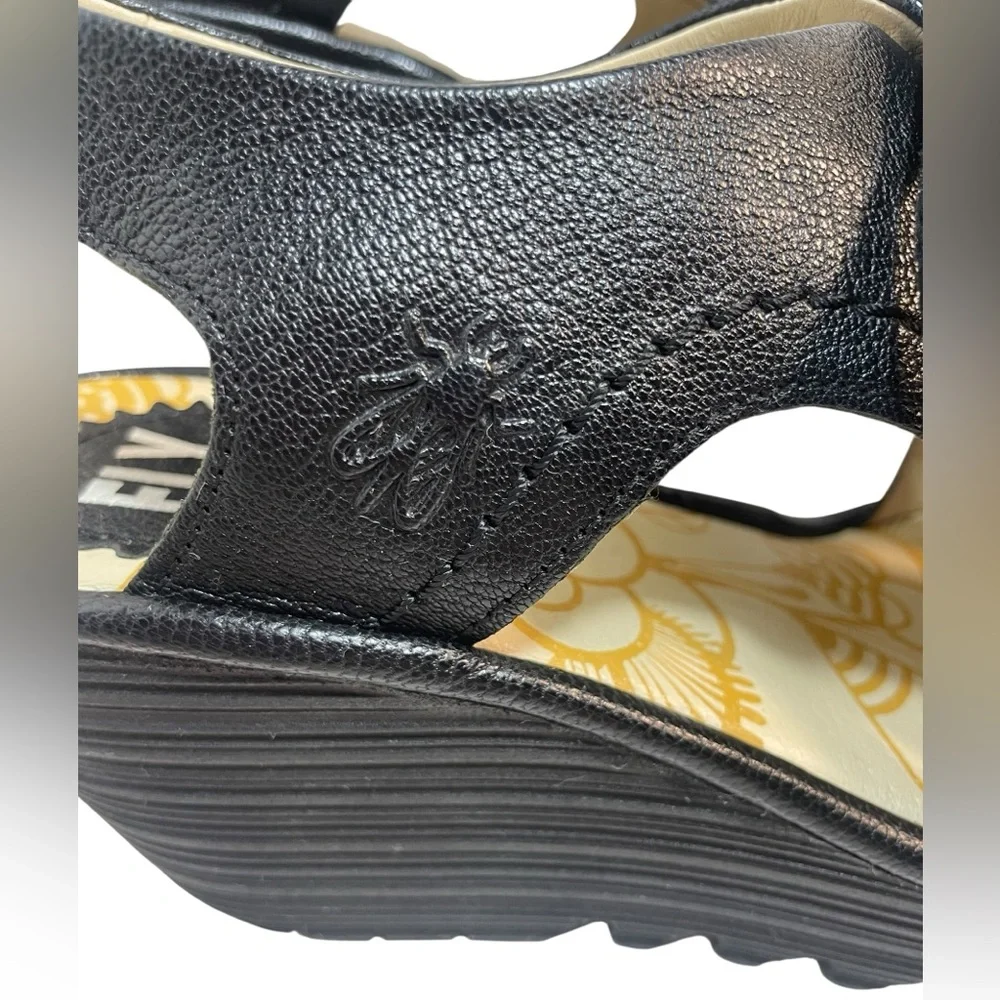 FLY London Ylfa Black Lace-Up Leather Wedge Sandals Women’s Size EUR 39 US 8-8.5